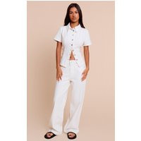 Petite White Mid Rise Straight Leg Jeans | PrettyLittleThing US