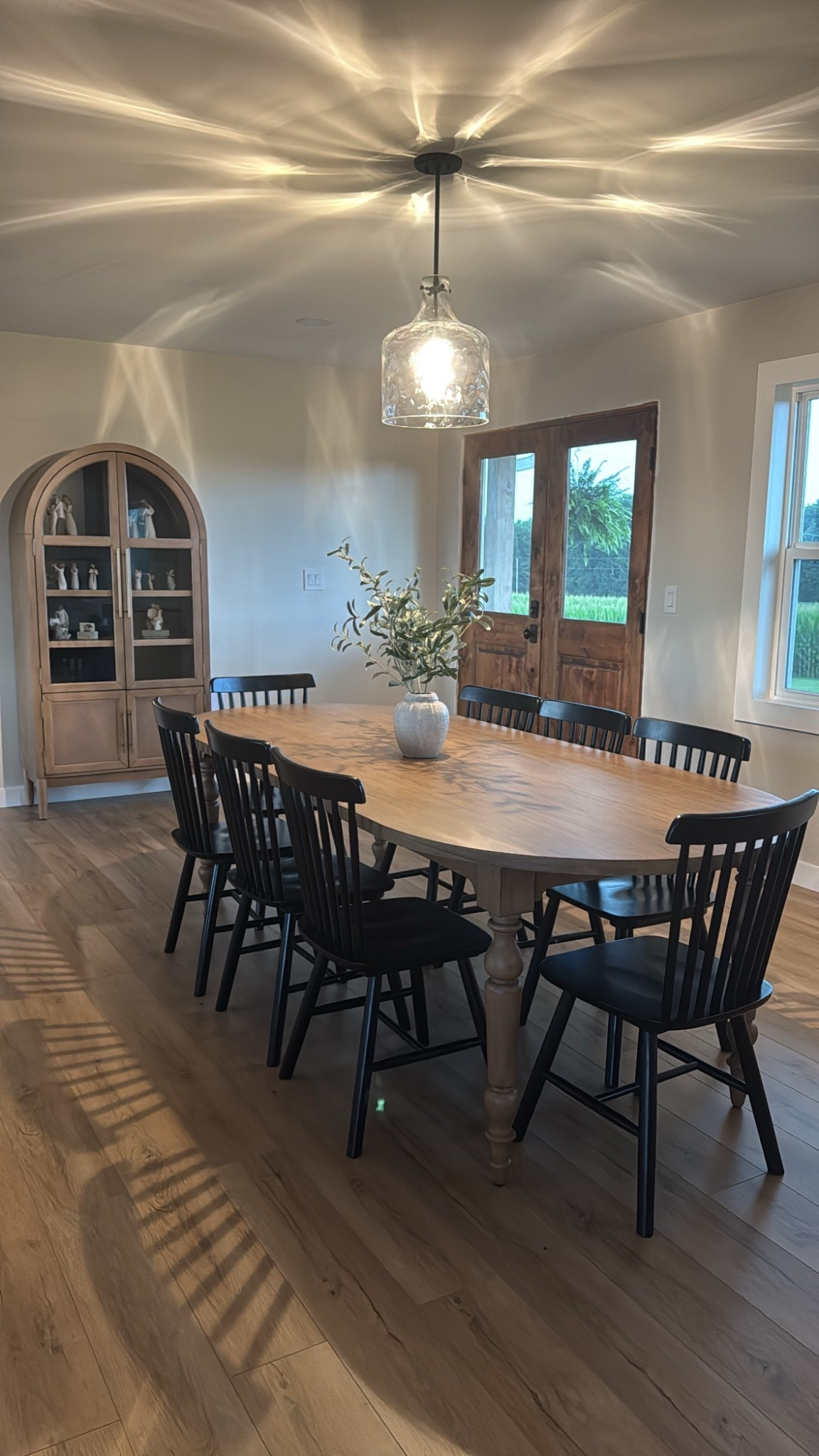 My dining table +chairs! #diningroom #tableandchairs #kitchentable

#LTKHome