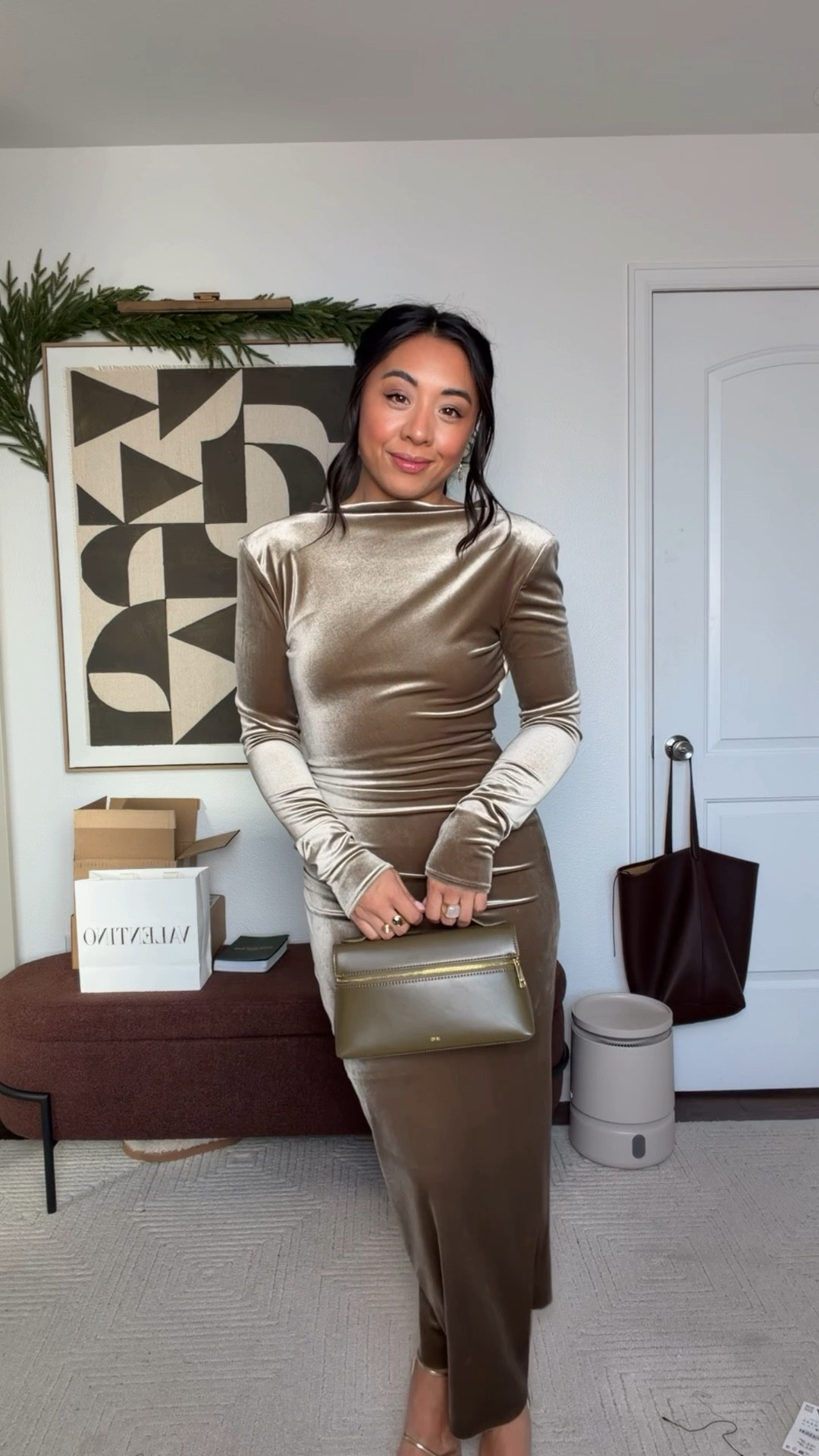 The perfect Christmas dress ✨ wearing size M! Size up 1 from your normal size

#LTKHoliday #LTKFindsUnder100 #LTKootd