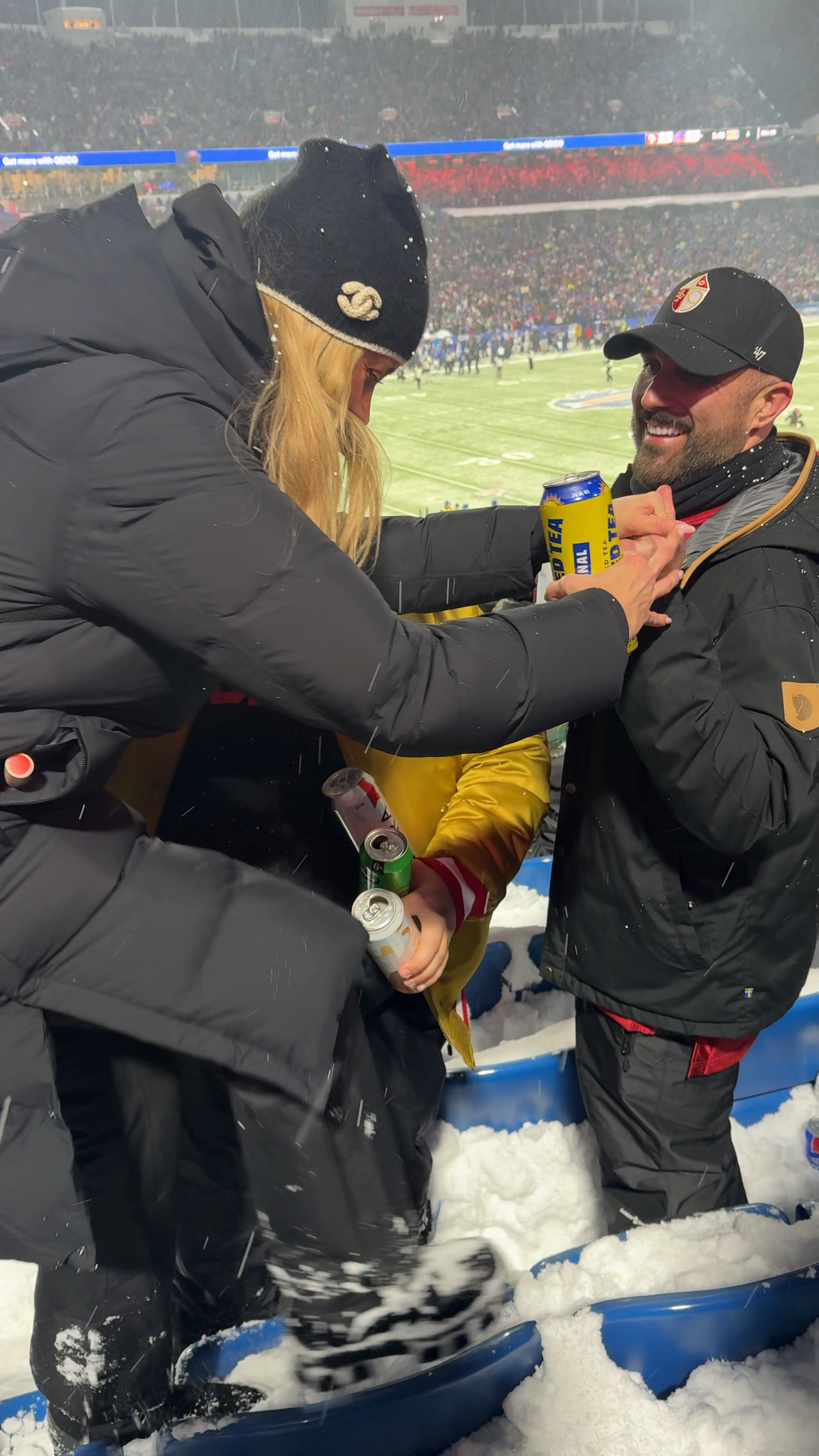 Turns out those NFL games in the Buffalo snow really are no joke! 🏈 But surprisingly, I wasn’t freezing—this jacket came through! Wearing a size S and staying cozy all game long! 

#LTKTravel #LTKStyleTip #LTKSeasonal