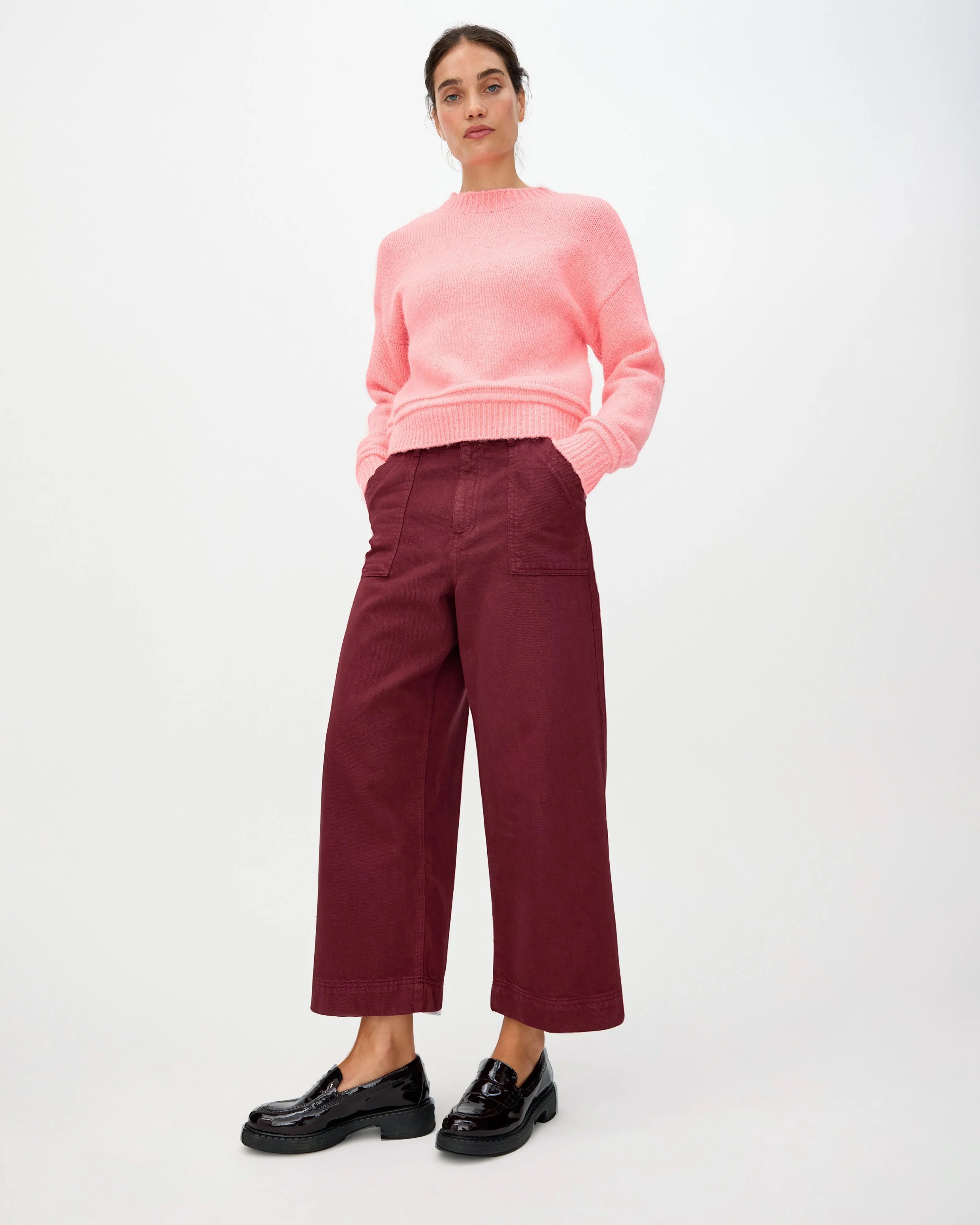 Wine Red Scalloped Pocket Cropped Wide Leg Jeans, size 8 | Oliver Bonas (Global)