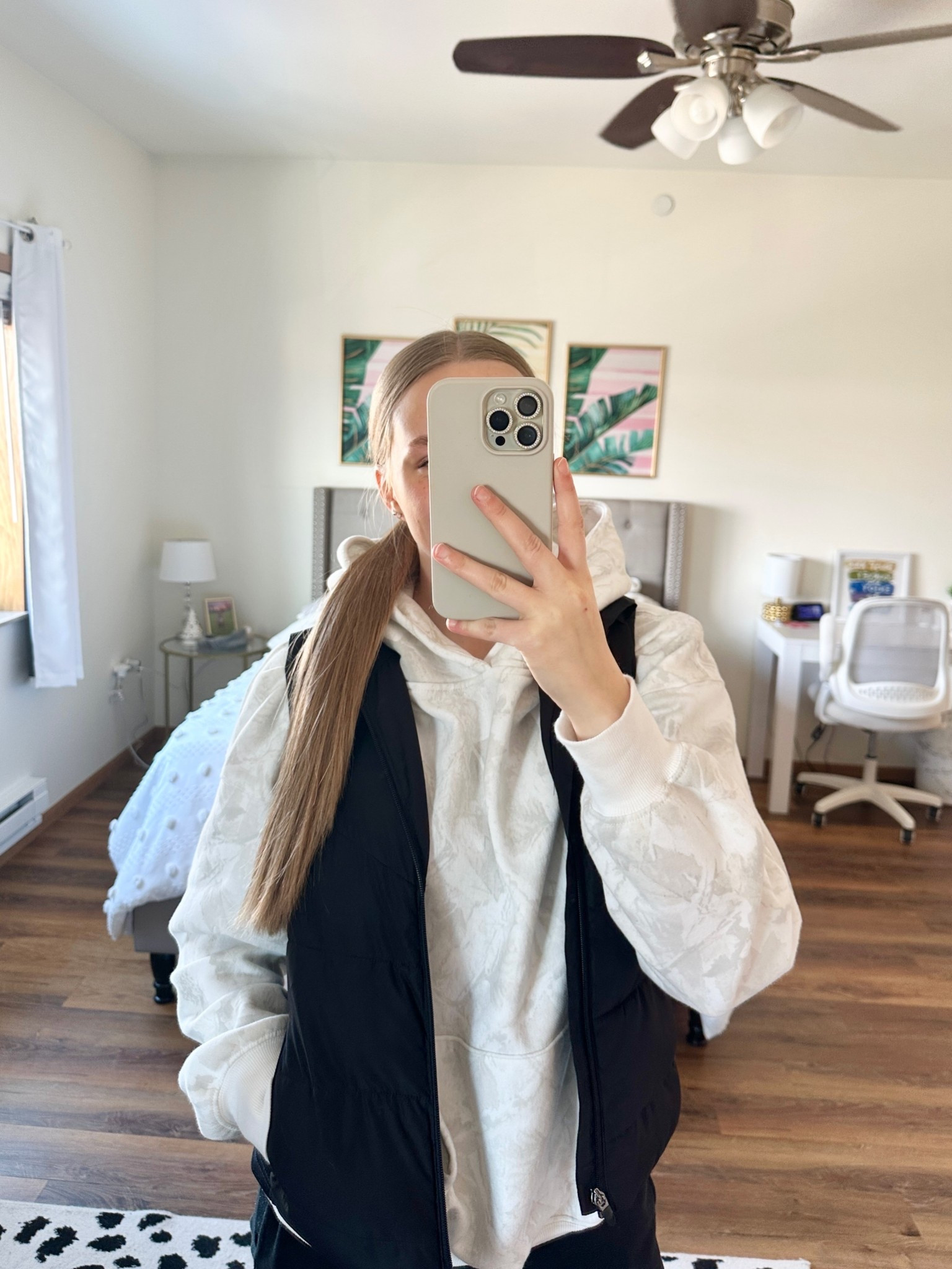 Casual Women’s Outfit - Puffer Vest & Oversized Camo Sweatshirt

Fall women’s outfit, winter outfit, comfortable outfit, cozy outfit, loungewear, comfy style, college girl fashion, teenage girl outfit inspo, oversized hoodie, black puffer vest, trendy fashion, neutral iPhone case, neutral outfit ideas, activewear, work from home outfit, mom life, college class, outfit of the day 

#LTKootd #LTKmomlife