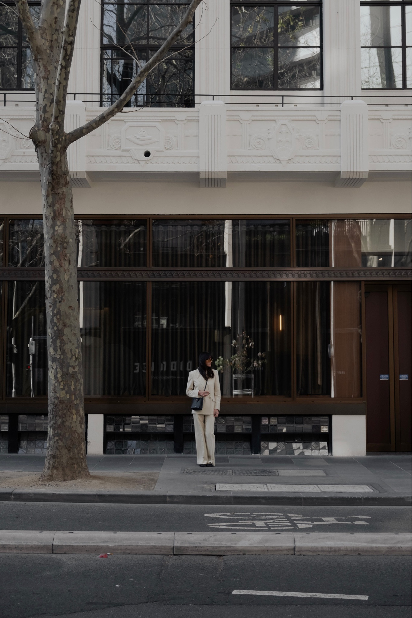 Suiting in the city 🤍 

#LTKaustralia #LTKSeasonal