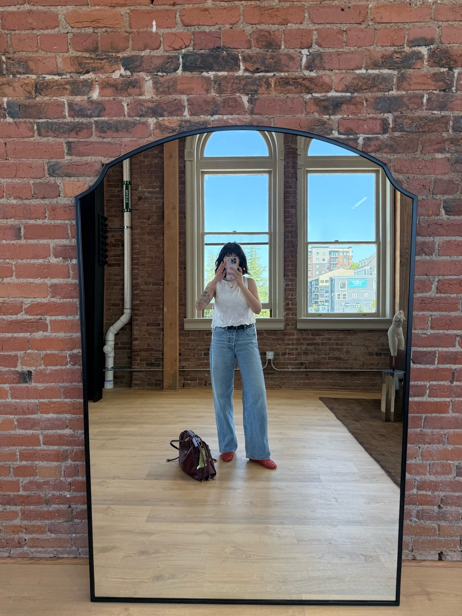 Aug 8 ootd 🦋 top is tts! With the pants - size up for a slouchier fit, size down for a more fitted fit. These are intended to be a bit baggier, so I have a size up from my “normal” 🧚🏼‍♀️

#LTKootd