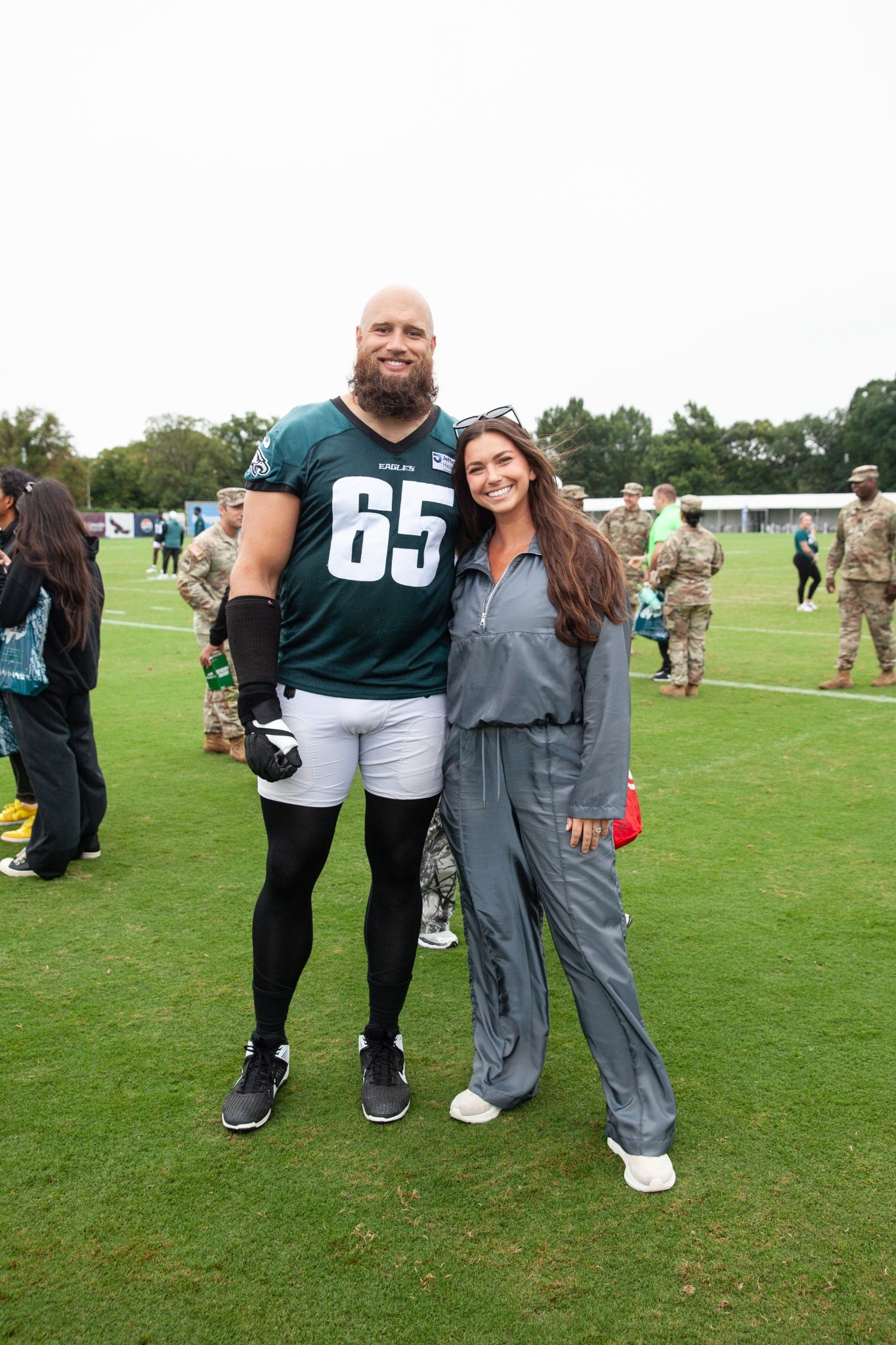 My outfit is all from Alo! So perfect from the transition from summer into fall! Wearing a medium in both 

#LTKActive #LTKStyleTip #LTKSeasonal