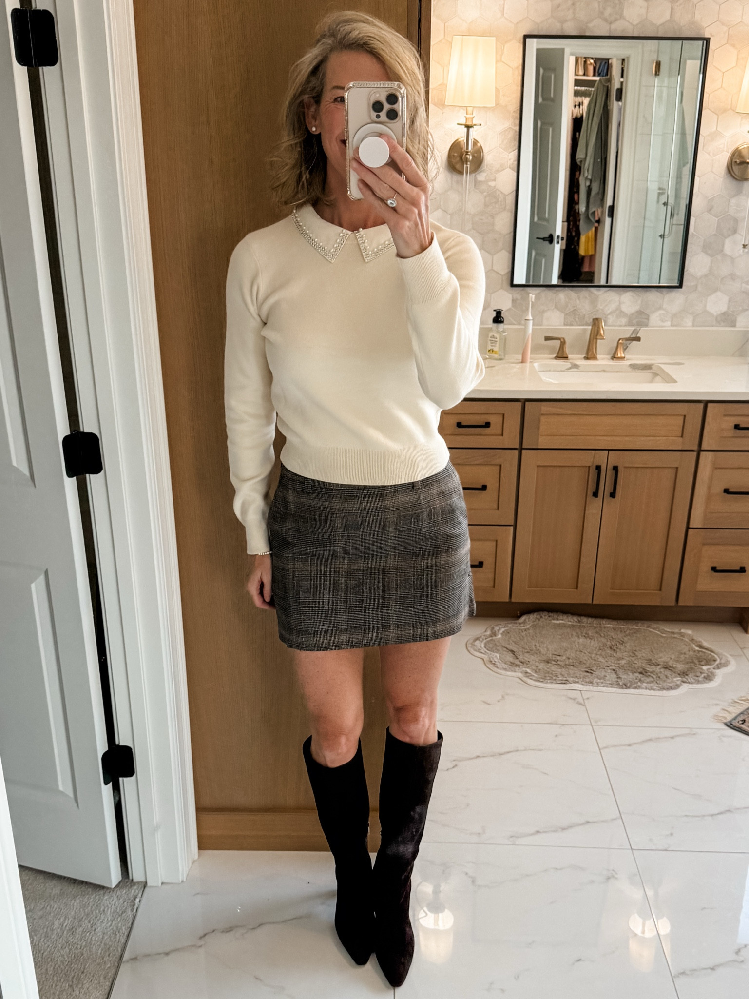 One of my favorite fall looks..wore this to work today and love it so much! Sweater and skirt are both on sale and fit TTS
Skirt wearing size 6
Sweater wearing a small
Boots: chocolate brown size 9

#LTKFindsUnder100 #LTKTall #LTKWorkwear