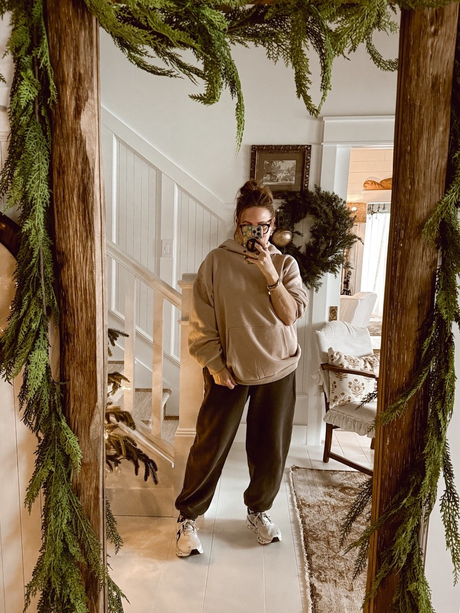 The coziest softest sweatshirt - a few colors are under $20 @amazon #ad #founditonamazon #WinterFavorites2025

#LTKMidsize #LTKCyberWeek