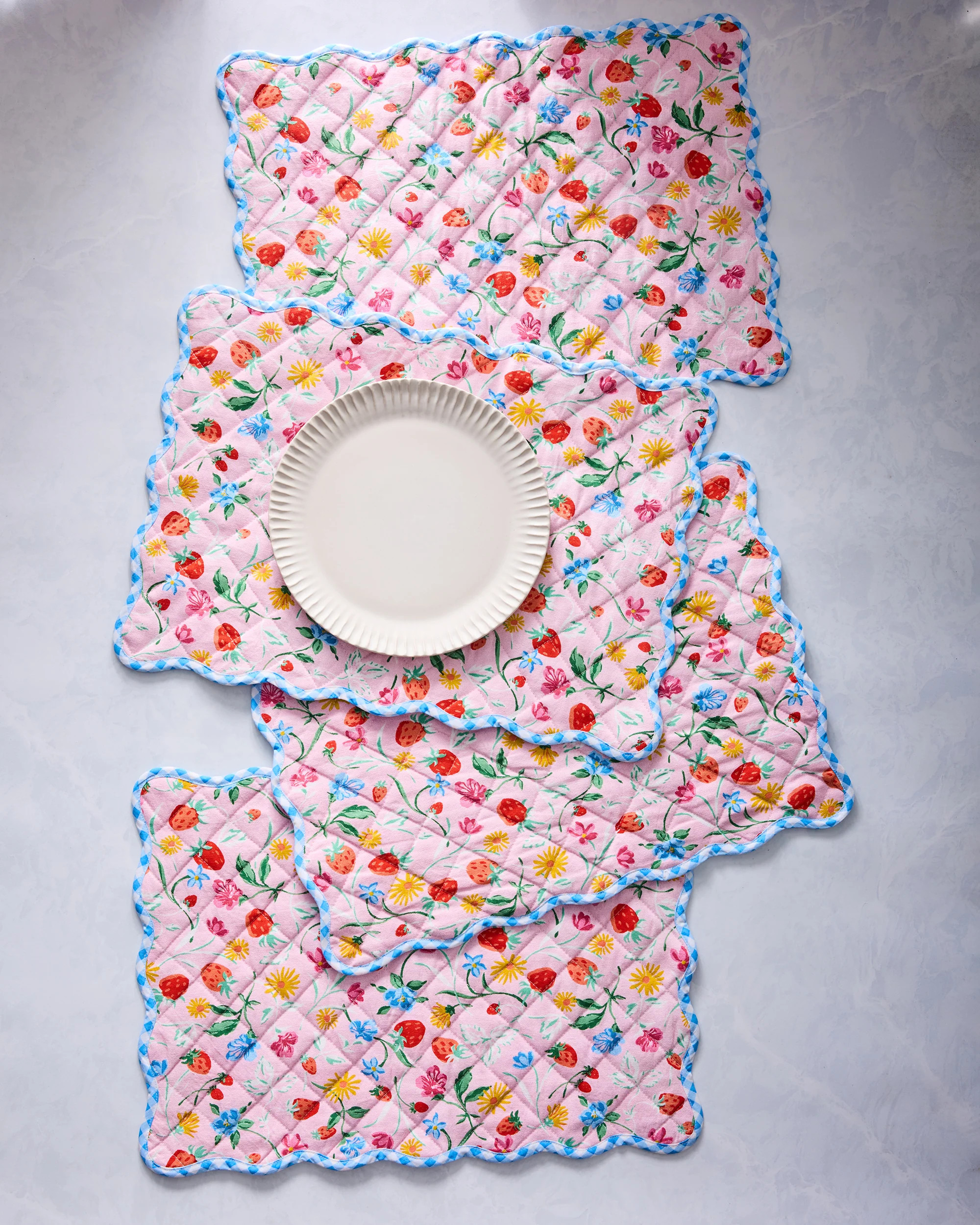 Strawberry Vines - Placemats Set Of 4 - Blush | Printfresh