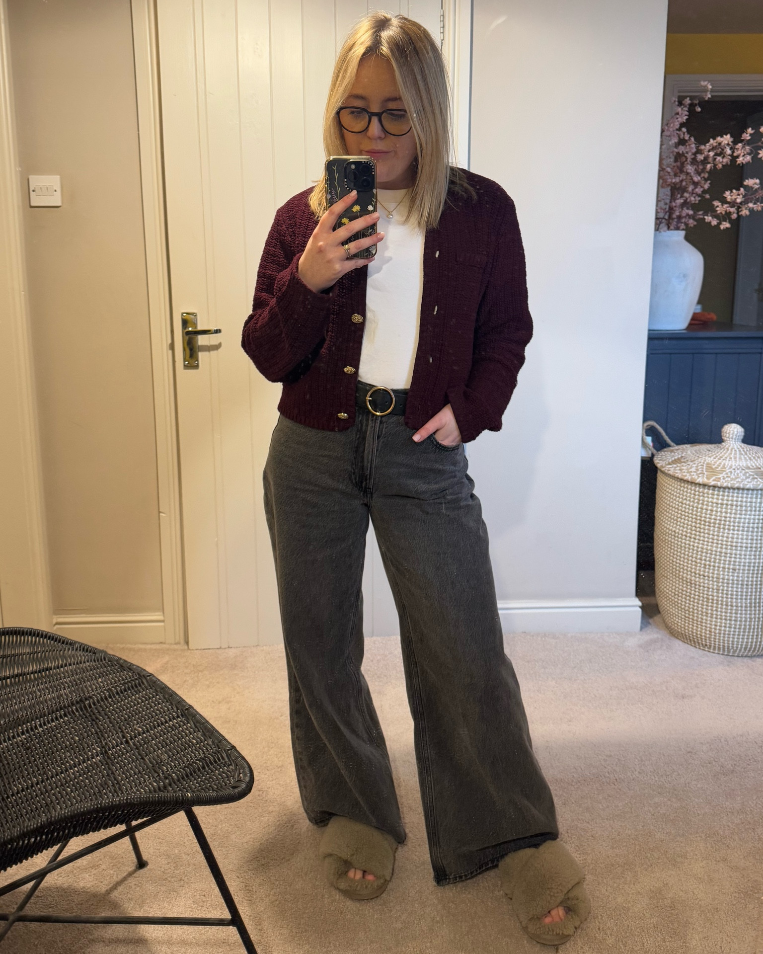 Casual weekend styling with the comfiest and softest wide leg jeans I’ve found! 

#LTKuk #LTKeurope #LTKstyletip