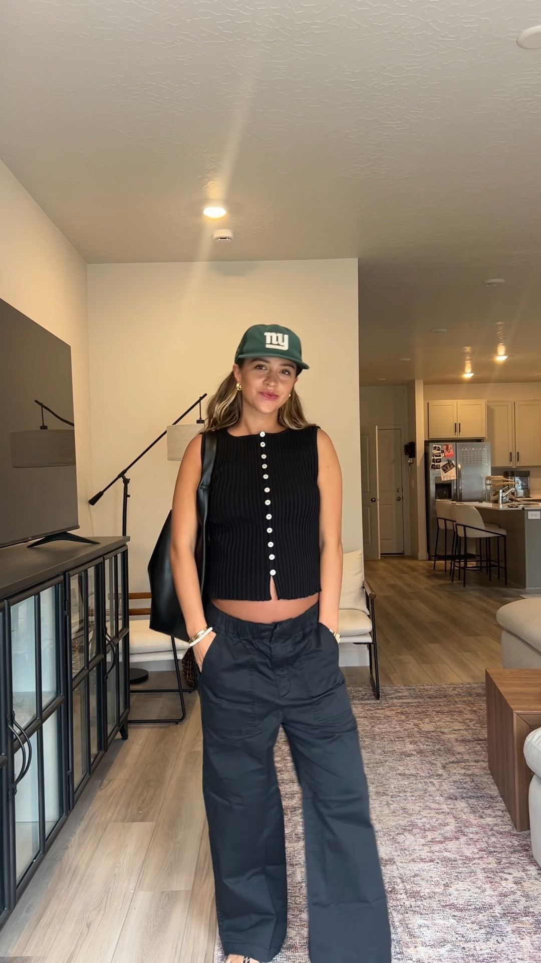 A comfy preggy fit

#LTKStyleTip #LTKFindsUnder50 #LTKFindsUnder100