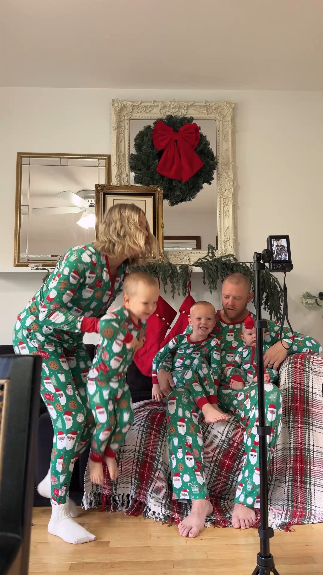 CHANDLER20 for 20% off on holiday prints through 11/15! 