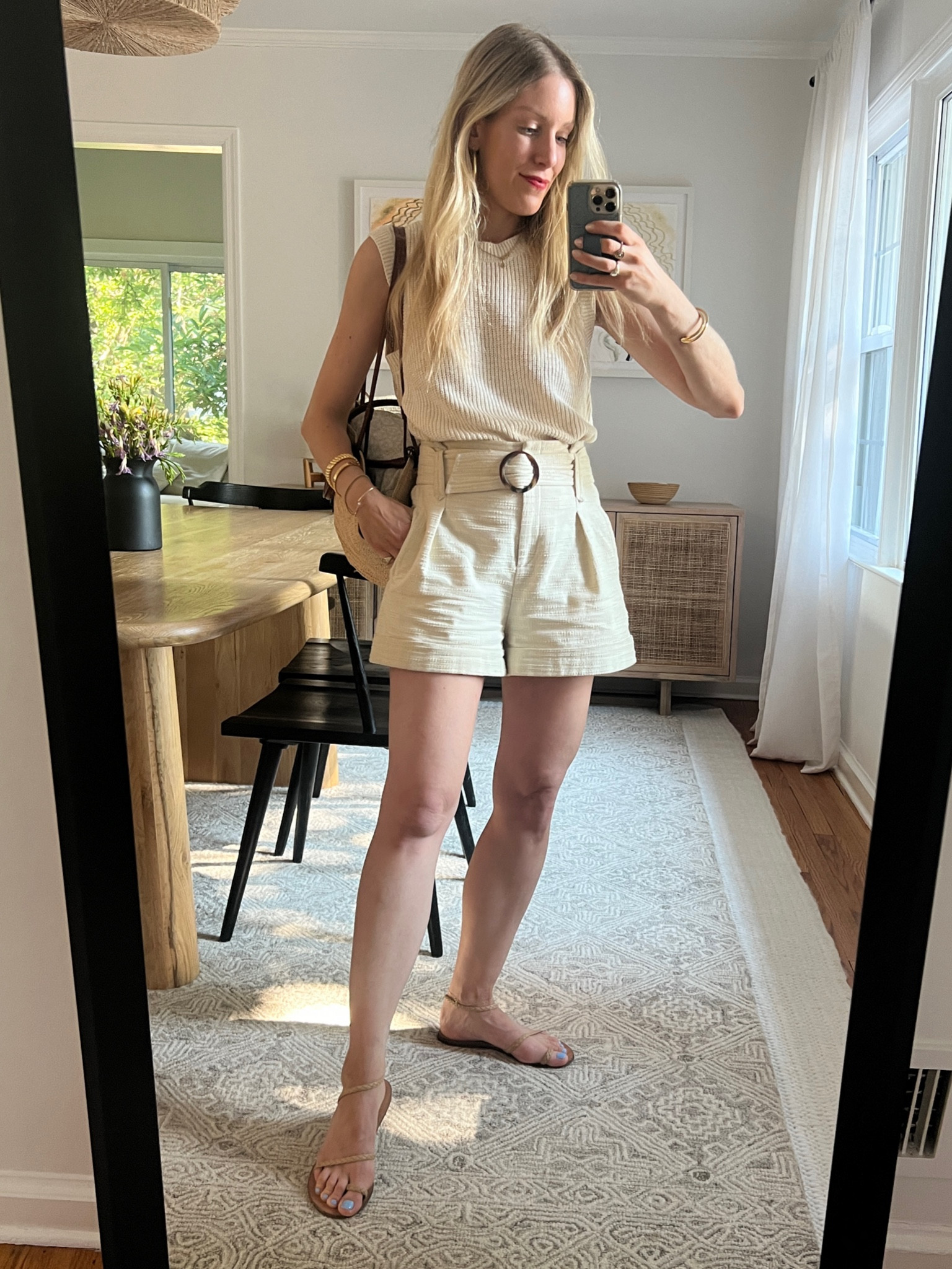 Oldies but goodies…

Top: Faherty (LIZT20 for 20% off)

Shorts & bag: Sezane

Sandals: Ancient Greek

Jewels: LIZ20 for 20% off 



#LTKSummerSales #LTKOver40 #LTKItBag