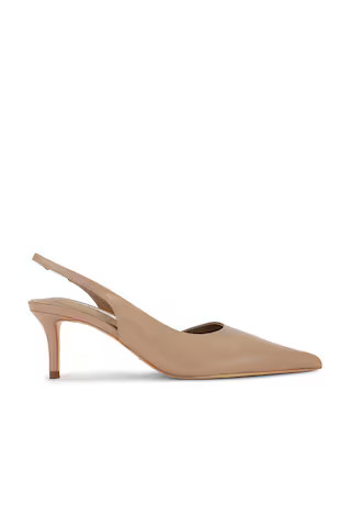 Darcy Pump in Bisque | Revolve Clothing (Global)