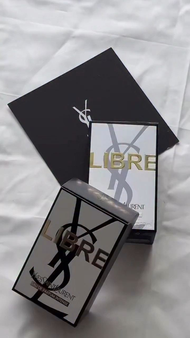 I’m officially obsessed with @yslbeauty Libre Eau de Parfum 💫
It’s the perfect balance of bold and feminine — warm, sensual, and unforgettable. One feels deeper and more intense, the other lighter and effortlessly elegant… and honestly, I love switching depending on my mood 🤍
This is the kind of fragrance that turns heads and stays with you all day ✨ @yslbeauty 
#GiftedByYSLBeauty #LibreEauDeParfum

Which one would you pick — intense or soft? 👀👇
Follow @alinaantman_nyc for more beauty & luxury finds ✨