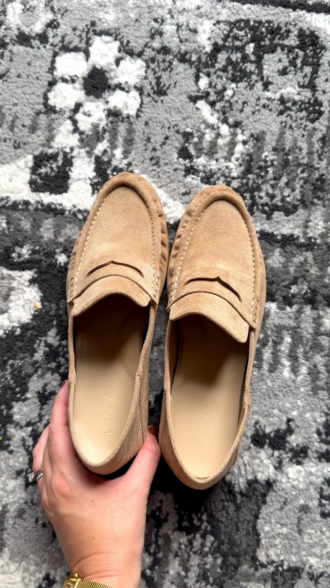 The most comfortable loafers! 🙌🏻 I grabbed my true size! 

Work shoes, teacher outfits

@Fitory #ad

#LTKootd #LTKSeasonal #LTKSaleAlert