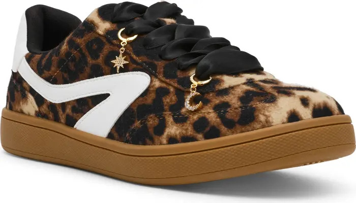 Voyage Sneaker (Women) | Nordstrom Rack