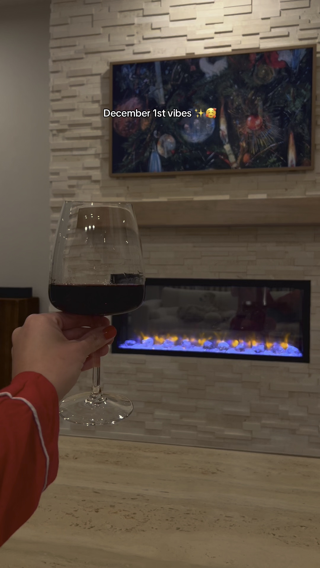 Vlogmas day 1 ❤️ Christmas pjs, Samsung frame tv, neutral home 

#LTKHome #LTKHoliday #LTKdayinmylife