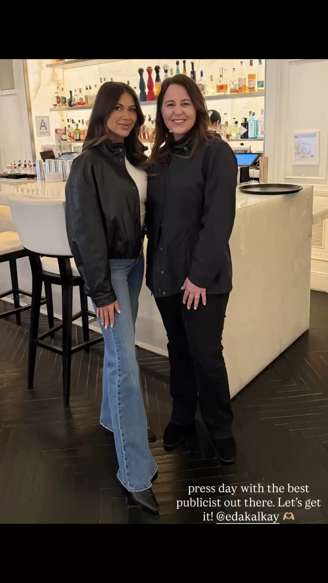 Secret lives of Mormon wives star Demi wears a pair of jeans that are waist-defining, leg-lengthening obsession. This fit will show off your figure and make you feel as amazing as you look. The best part? They feature an ultra-flattering, vintage-inspired bell leg silhouette.

Size Tip: For Levi's Ribcage jeans, most sources recommend sizing down one size, as the denim (often rigid, 99% cotton) stretches and softens with wear, allowing for a snug initial fit to become comfortable without significant waist gap, though for curvier figures, sizing up or trying your true size might be needed to accommodate hips and thighs, making trying multiple sizes the best bet. 