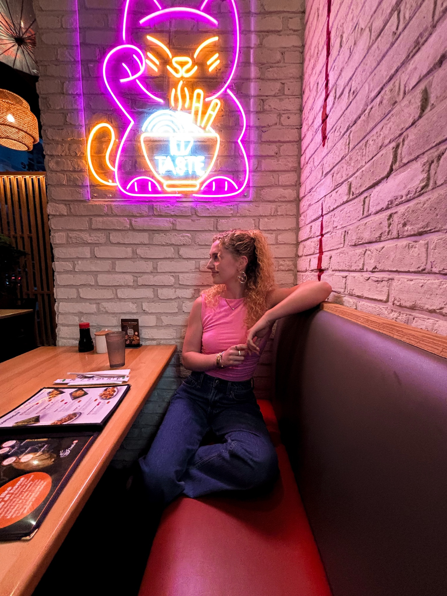 The Viral Abercrombie Denim Sale is BACK! Save 30% on ALL Abercrombie denim styles, plus an extra 15% off with code. Ends 2/10.

I’m wearing a size 26 in the jeans (sized down from my usual size 28) 