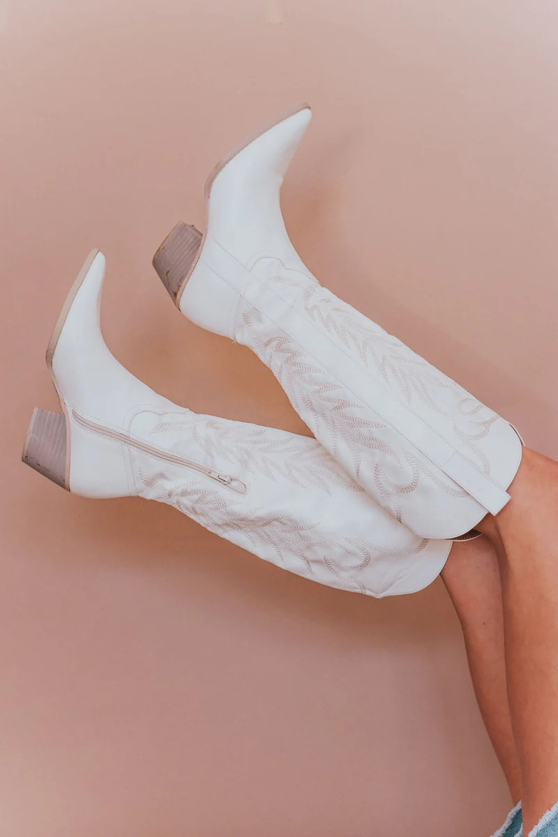 Feel the Attraction White Cowgirl Boot | Apricot Lane Boutique