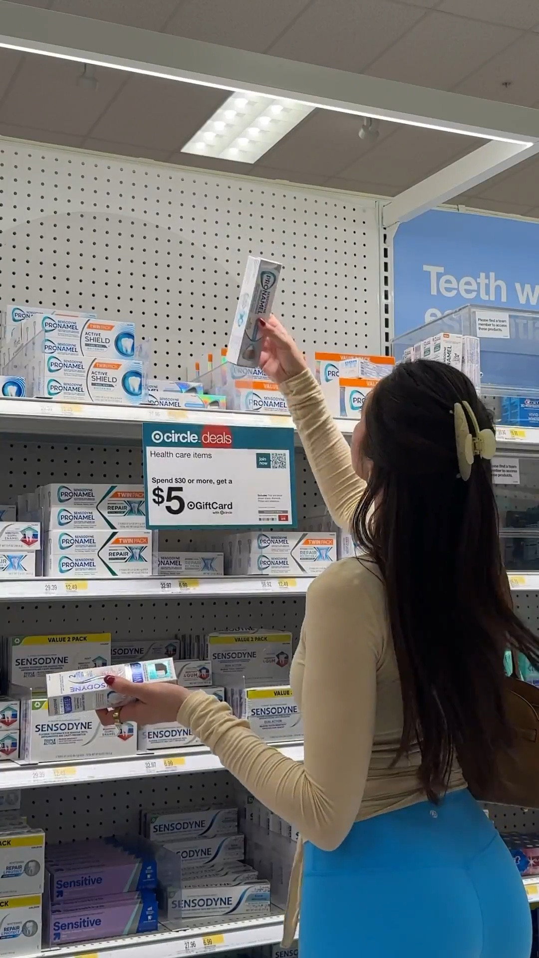 #ad @sensodyneus is for the coffee girlies☕️🪥 available at @target #teethwhitening #SensodynePartner #SensodyneClinicalWhite #NoWinceWhitening #TargetPartner #target

#LTKFindsUnder50 #LTKBeauty