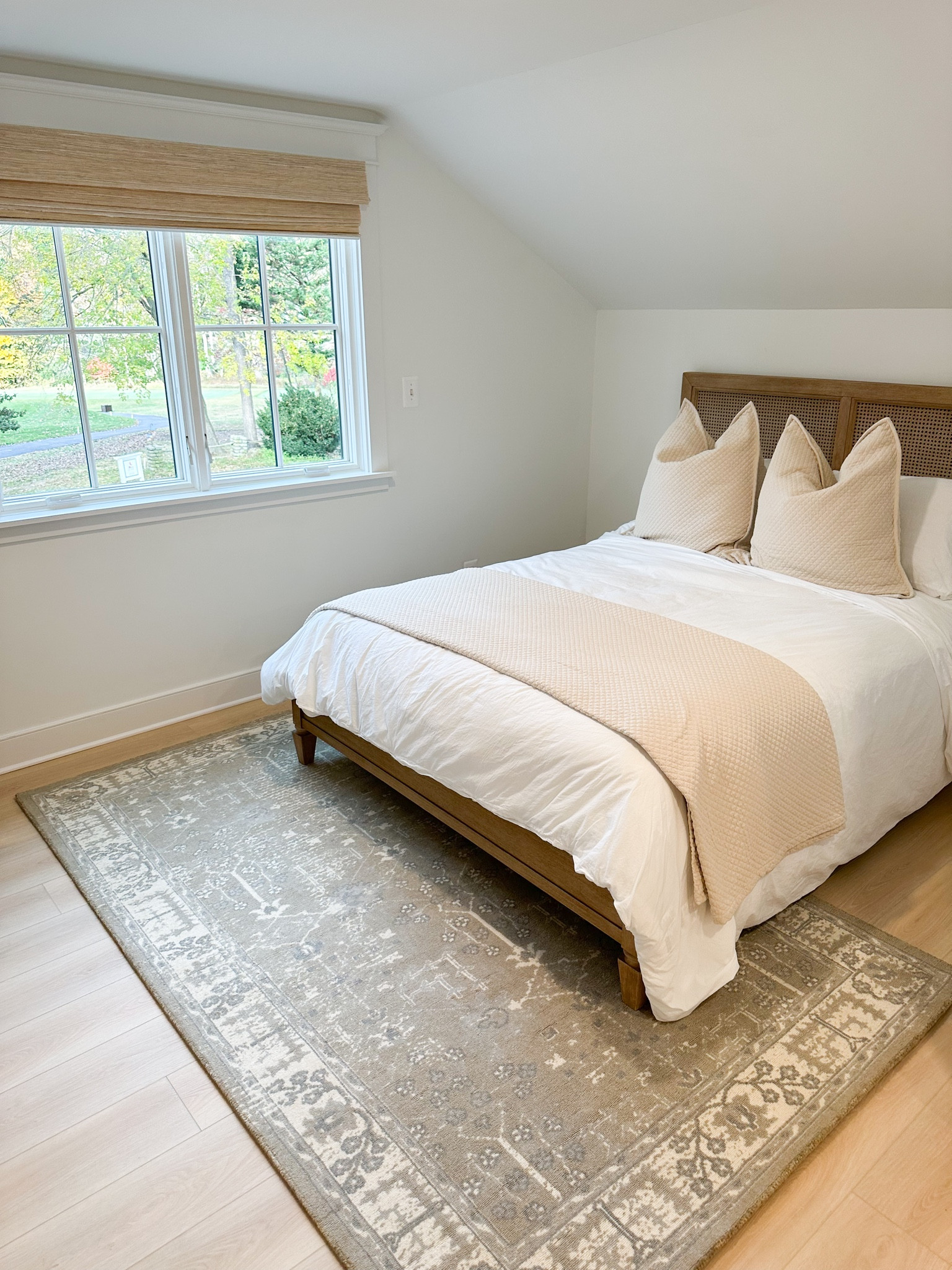 Obsessed with our new neutral wool rug! It’s so comfortable under foot. I’ve also linked our cane bed and neutral bedding for you ☺️



#LTKCyberWeek #LTKSeasonal #LTKhome