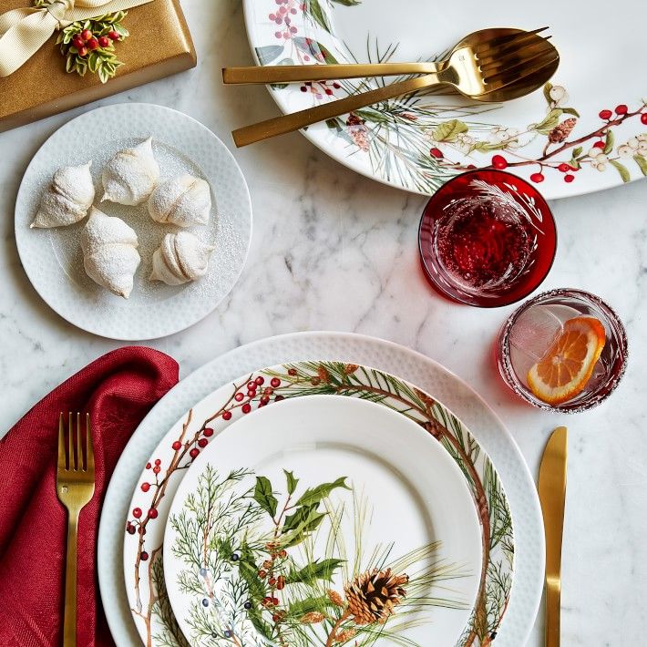 Woodland Berry Dinnerware Collection | Williams-Sonoma