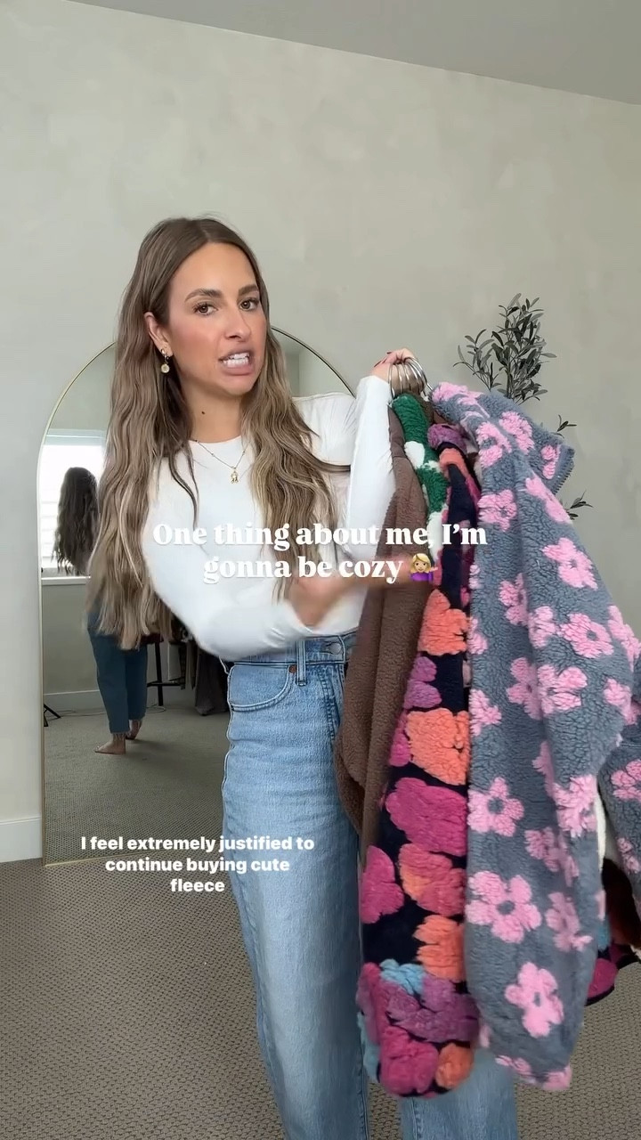 The cutest fleece jackets for cooler weather!!! 💘❄️ Amazon fall fashion. Amazon winter fashion. Cute jackets for fall. Cute free people jackets for fall. Comfy fall fashion. Affordable fall fashion. Amazon fashion haul.

#LTKHoliday #LTKootd #LTKStyleTip