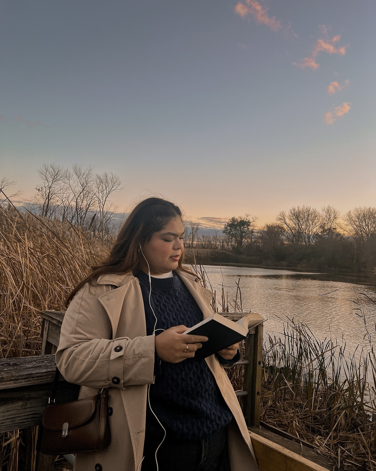 fall trench coat outfit.
.・。.・゜✭・.・✫・゜・。.

#autumn🍁 #fallstyle #pinterestaesthetic #bookaesthetic #pinterestideas #powerlesslaurenroberts #falloutfits 

#LTKPlusSize #LTKItBag