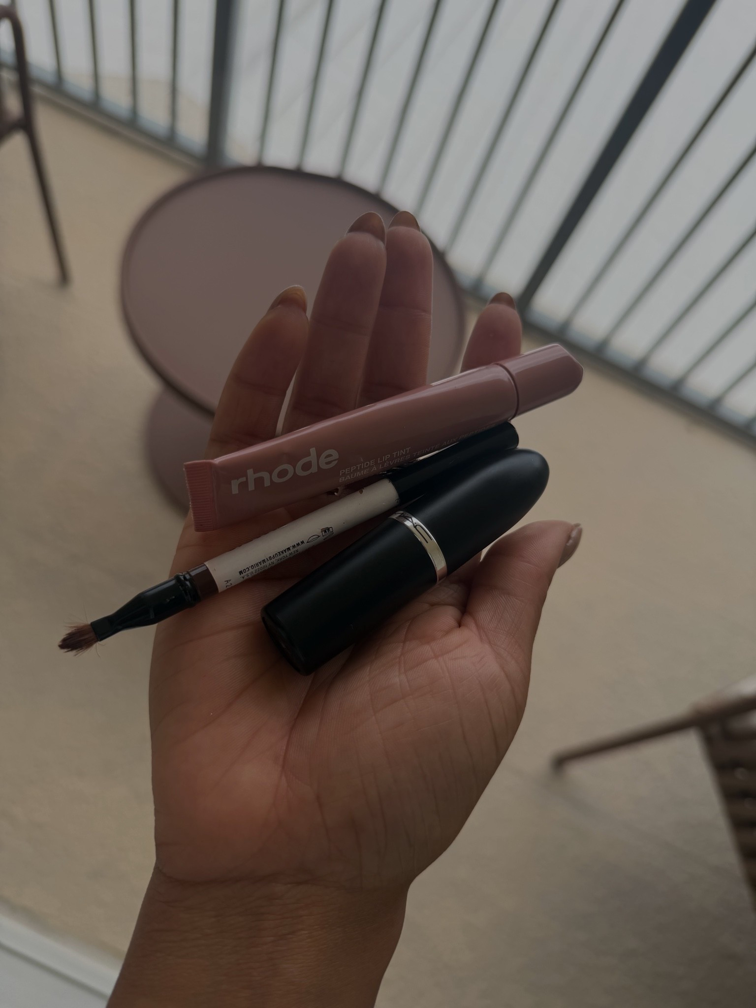 My summer lip combo just got perfected! And I am obsessed.

#LipCombo #LipComboOfTheDay #BeautyFinds #BlackGirlBeauty #LTKBeauty #ShopMyLTK #GlossyLips #EverydayMakeup #MakeupFavorites #LipGlossObsessed

#LTKBeauty #LTKdayinmylife #LTKvlog