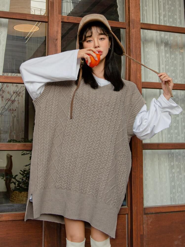 DAZY Cable Knit Split Hem Sweater Vest Without Tee | SHEIN