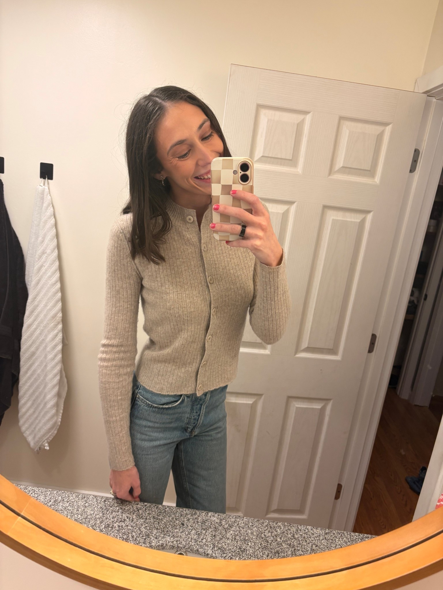 Winter outfit elevated mom style 🤍 This cashmere cardigan is on major sale!! Only a few sizes left! Run!! 🏃‍♀️ 

Cozy winter outfit mom style 

#LTKootd #LTKPetite #LTKSaleAlert