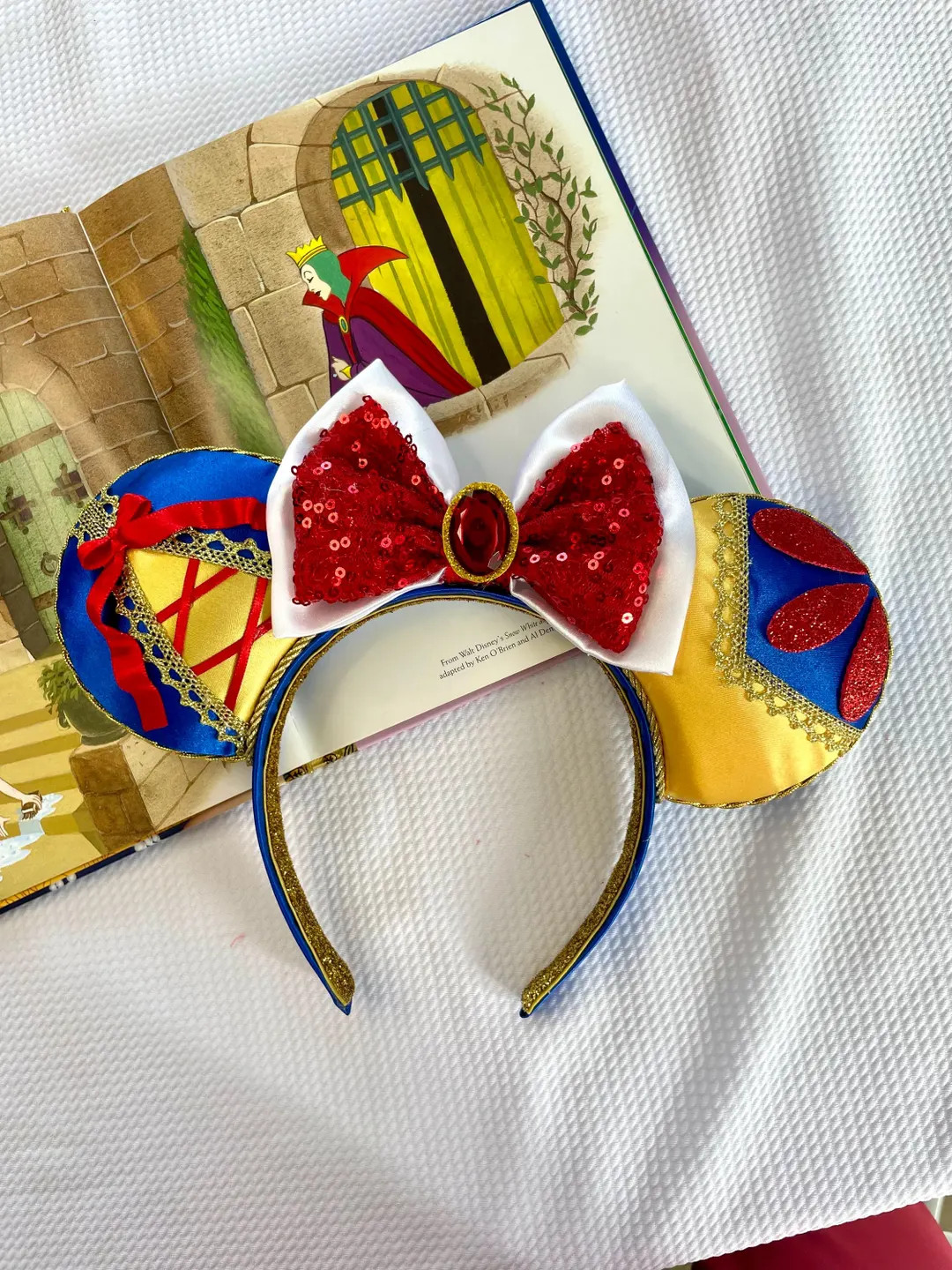 Snow White Ears Headband: Fairest of All Park Accessory - Etsy | Etsy (Global)