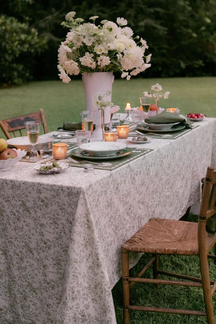 Florence Tablecloth | Parterre