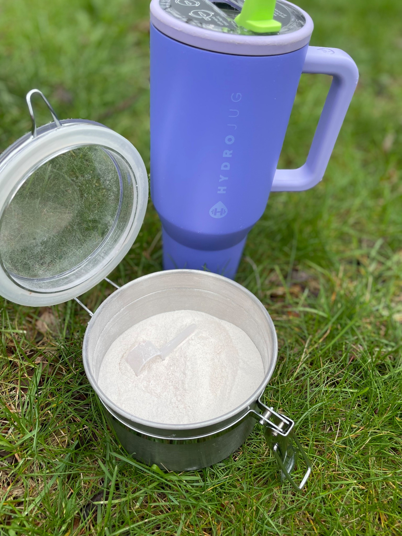 Pre workout and water cup 