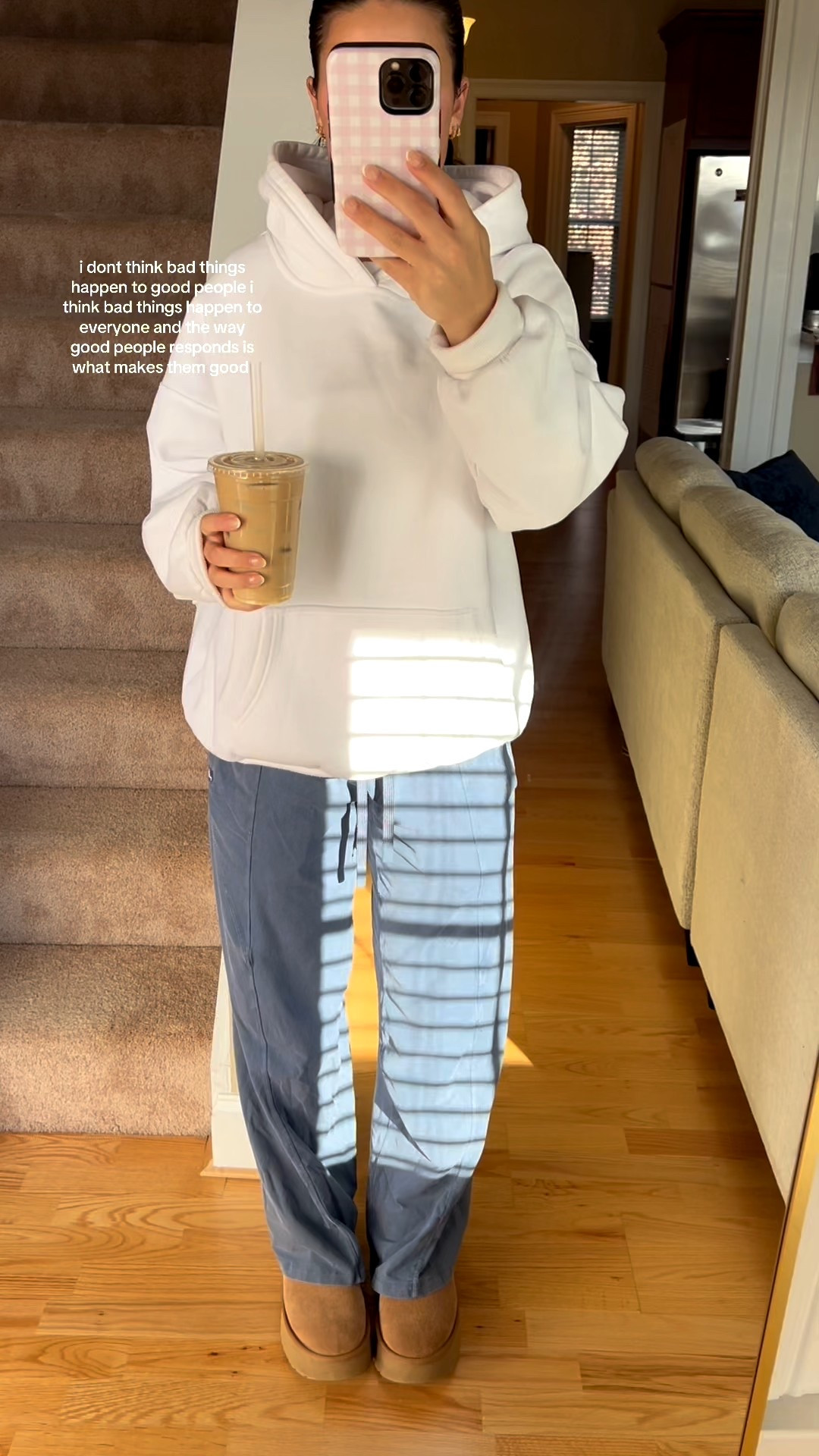 comfy cozy outfit 🤍🫧

#LTKHoliday #LTKSeasonal #LTKGiftGuide