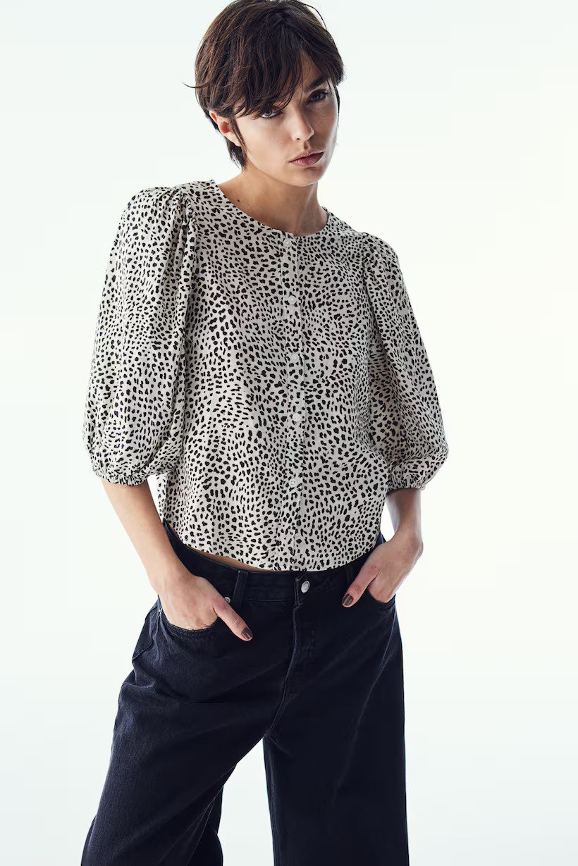 Linen-blend blouse | H&M (UK, MY, IN, SG, PH, TW, HK)