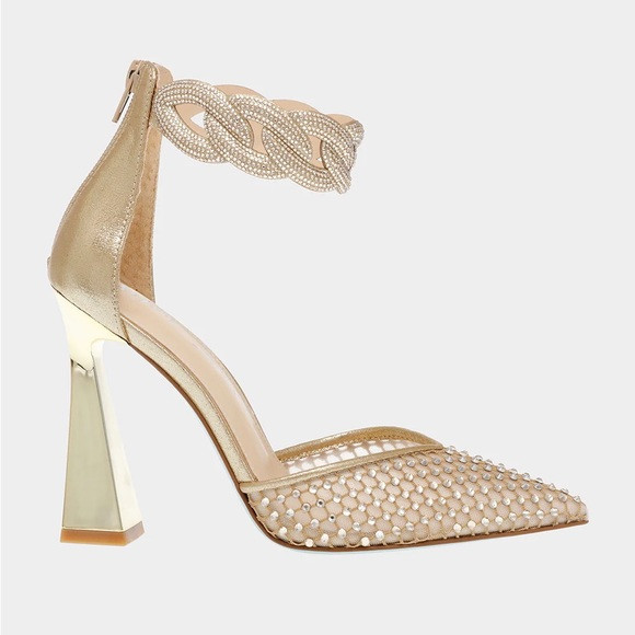 Betsey Johnson gold heels. Gorgeous, sexy! | Poshmark