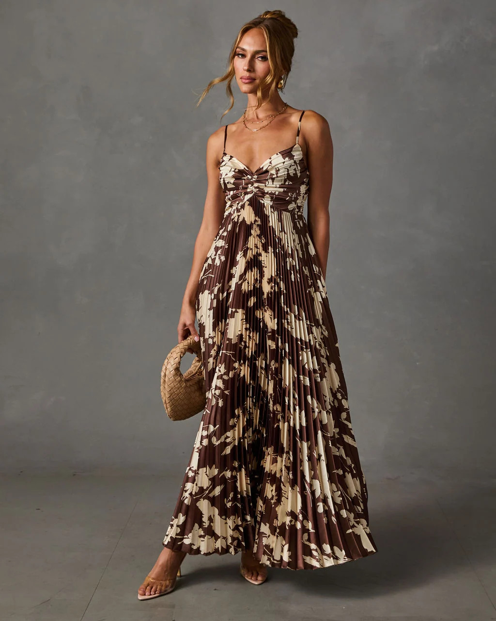 Soraya Printed And Pleated Maxi Dress Blue Multi / S | VICI