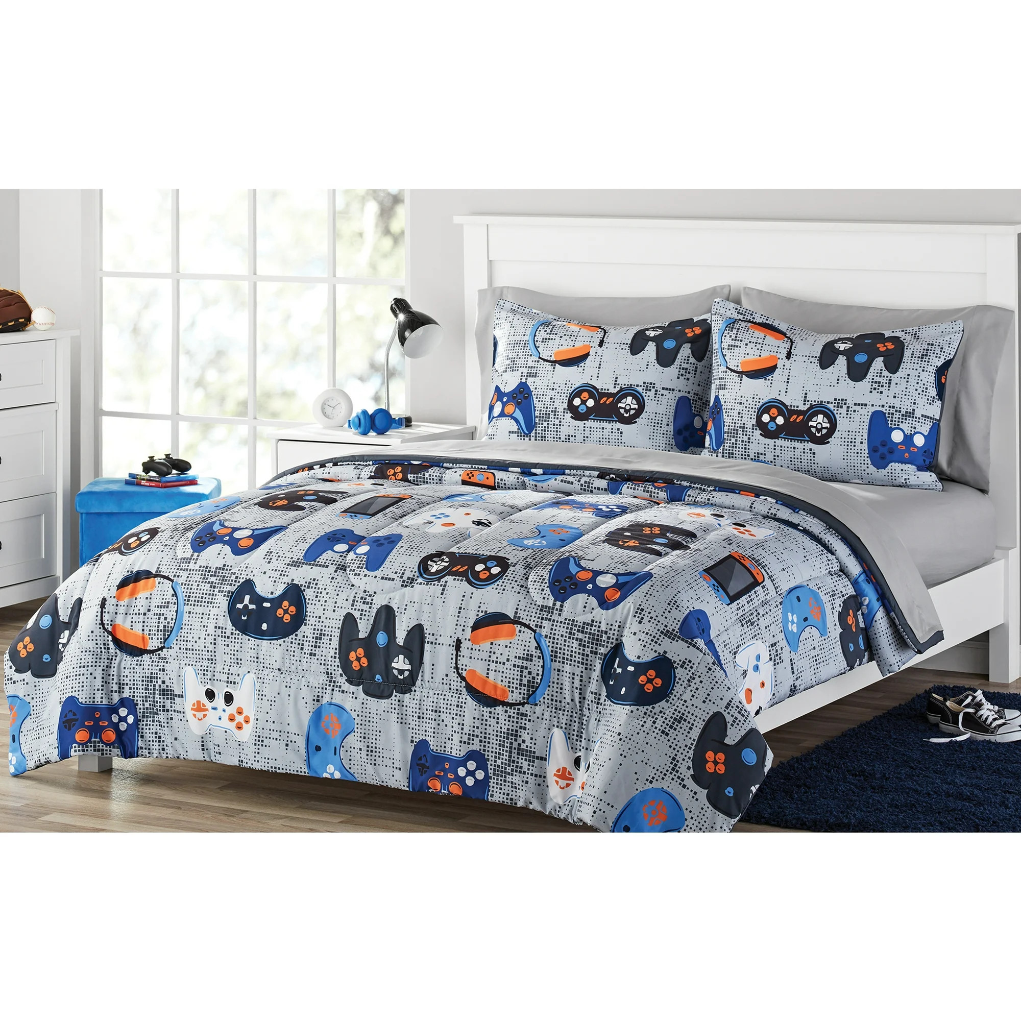Your Zone Kids Gamer 7-Piece Video Game Themed Bed-in-a-Bag, Full | Walmart (US)