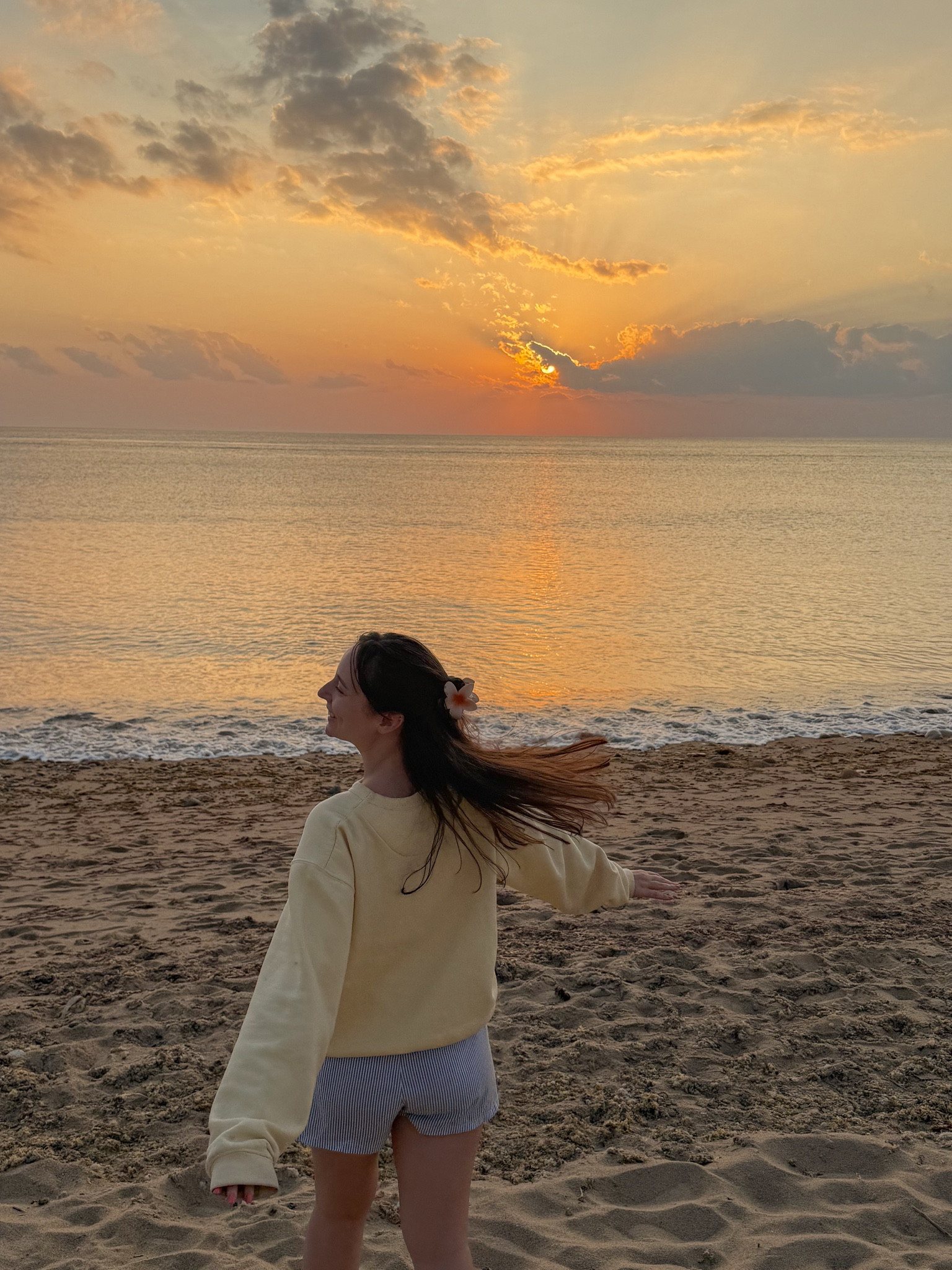 summer outfits, summer outfits 2025, summer fashion, july outfit, casual summer outfits, spring outfit ideas, cute summer outfits, cute casual outfit, date night outfit, date night outfits, vacation outfit, resort outfit, spring outfit, boxer shorts, stripe shorts, butter yellow outfit, butter yellow sweatshirt, pastel yellow sweatshirt, coastal outfit, coastal granddaughter, coastal grandmother,