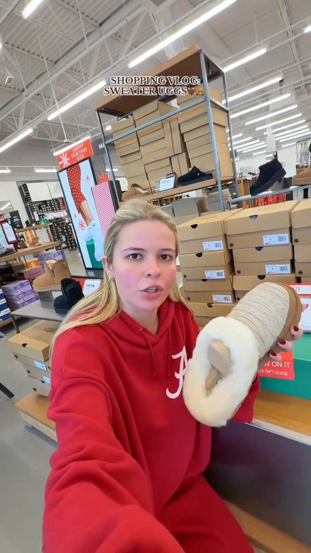 WHY IS THERE 1 SHOE IN EVERY BOX😅 #uggs #shopping #holidays #vlog #dayinmylife

#LTKdayinmylife #LTKootd #LTKGiftGuide