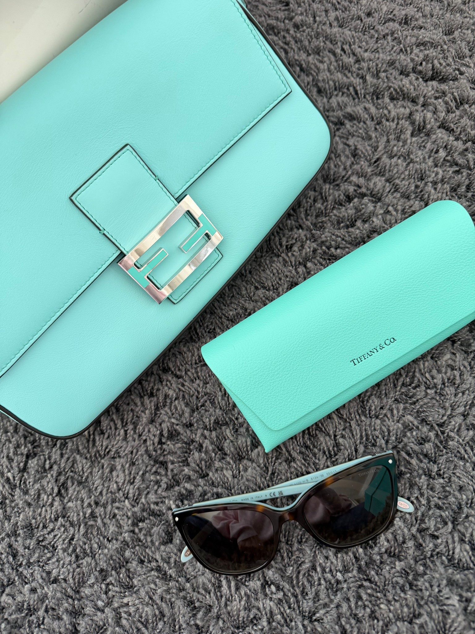 Tiffany Sunglasses 🩵

#LTKluxury #LTKtravel #LTKbeauty