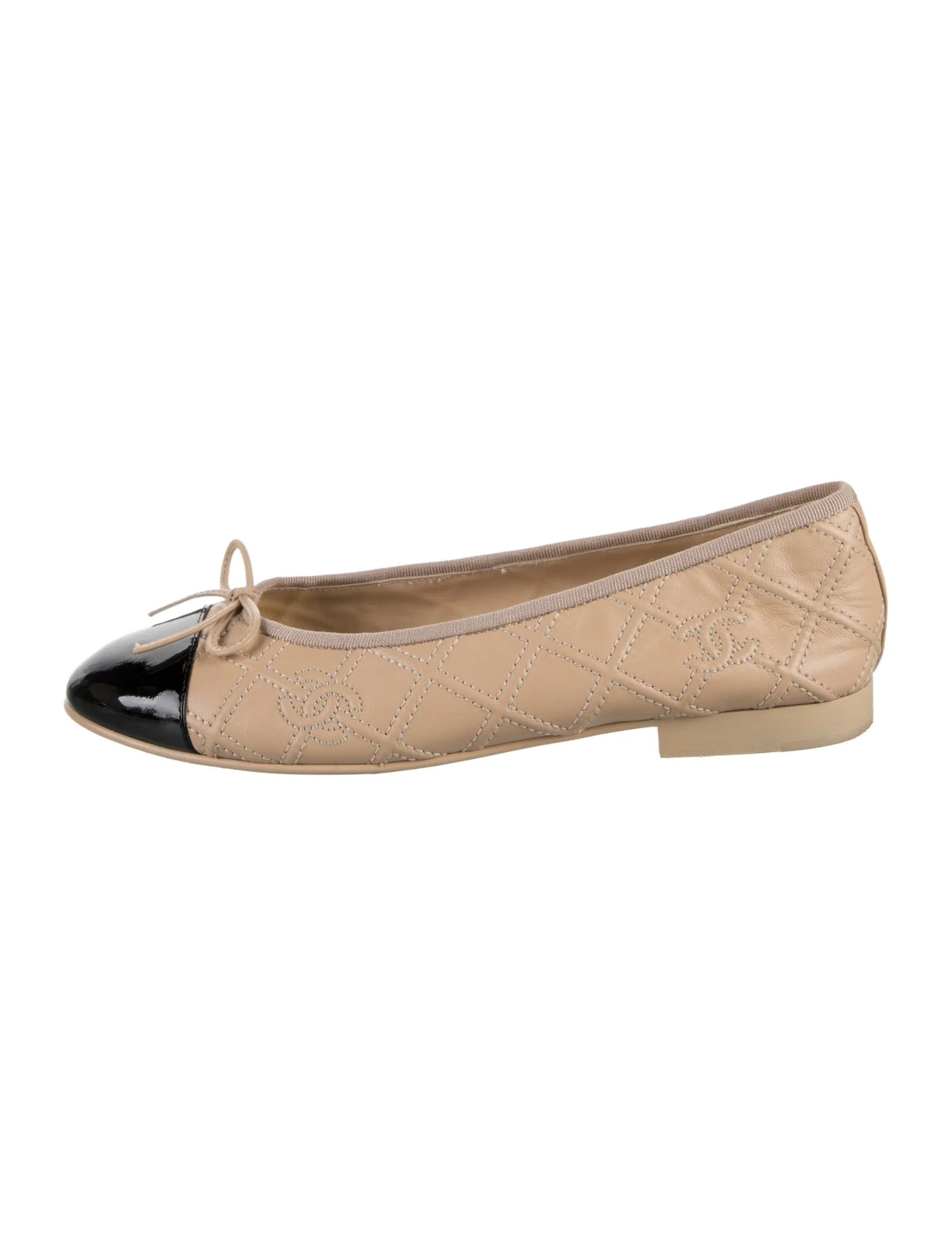 Chanel 2023 Interlocking CC Logo Ballet Flats | The RealReal
