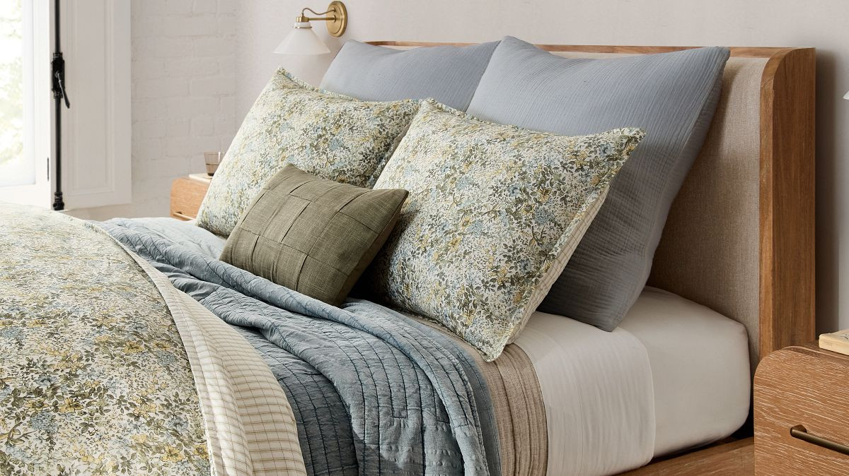 Frankie Floral Reversible Shams | West Elm (US)