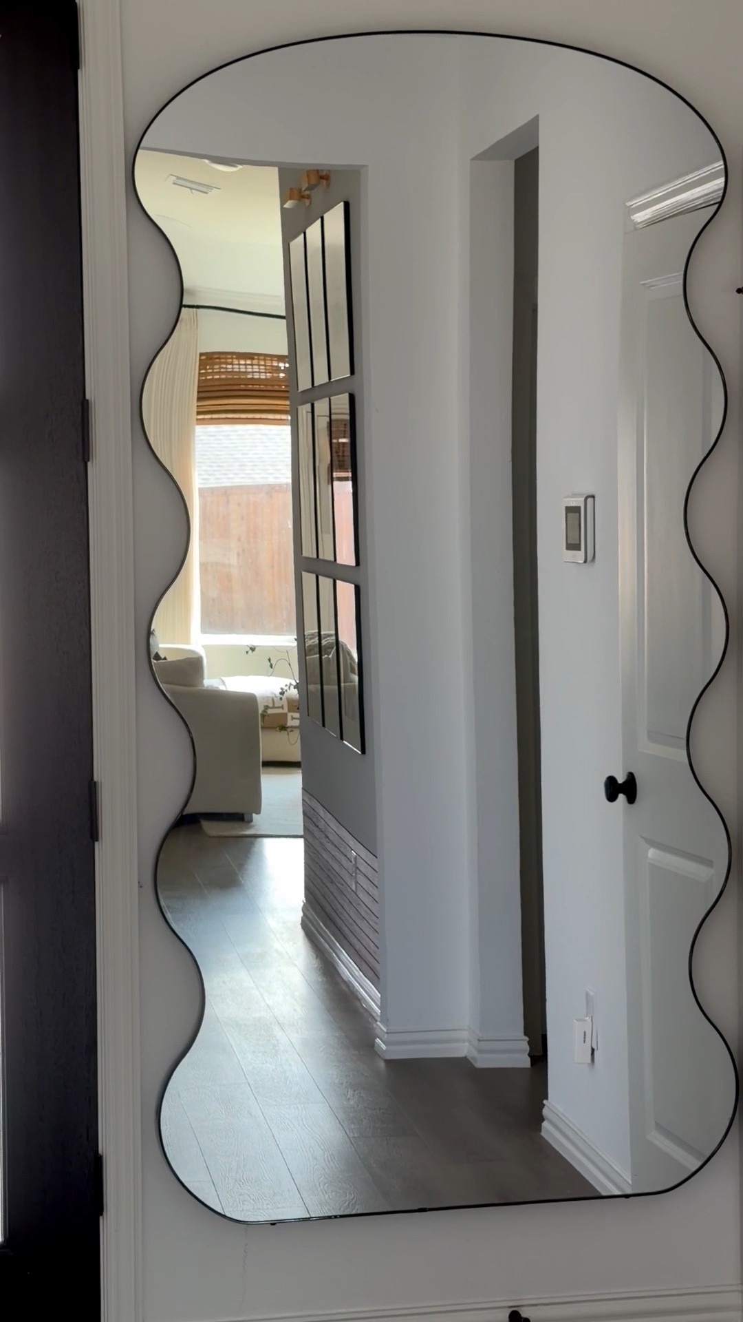 Entryway mirror 🪞 


#LTKSaleAlert #LTKHome