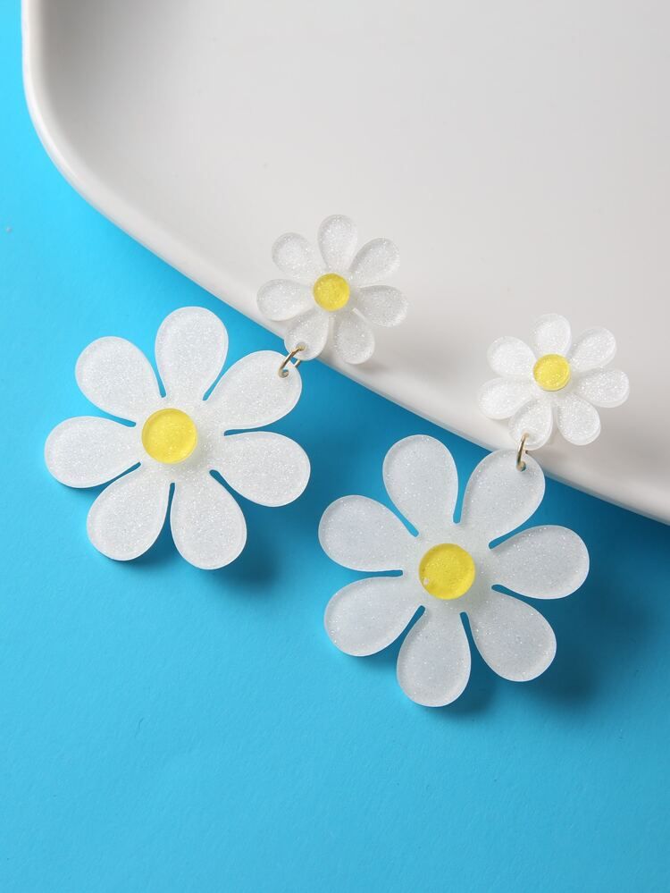Flower Decor Drop Earrings | SHEIN