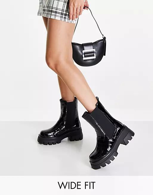 Simmi London Wide Fit chunky boot in black patent croc | ASOS (Global)