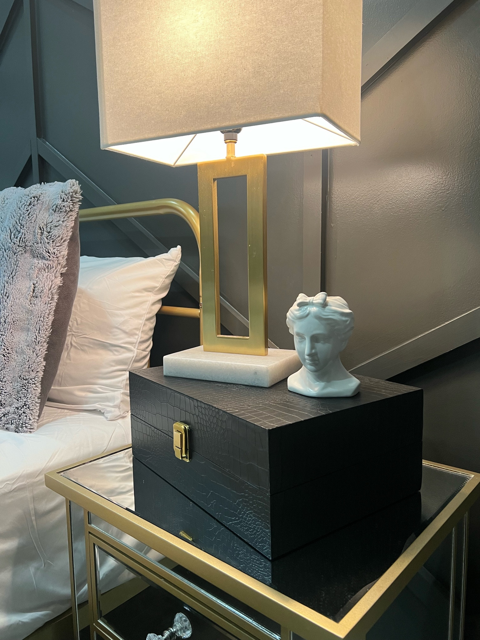 Moody Bedroom Decor

#mirrornightstand #glassnightstand #goldheadboard #goldbedframe #blackbox #decorativebix #decorativeboxes #goldlamp #tablelamp #decor #homeinterior #housedecor

Modern moody bedroom with black wall and gold accent pieces for the perfect guest bedroom decor  

#LTKhome #LTKMostLoved #LTKstyletip