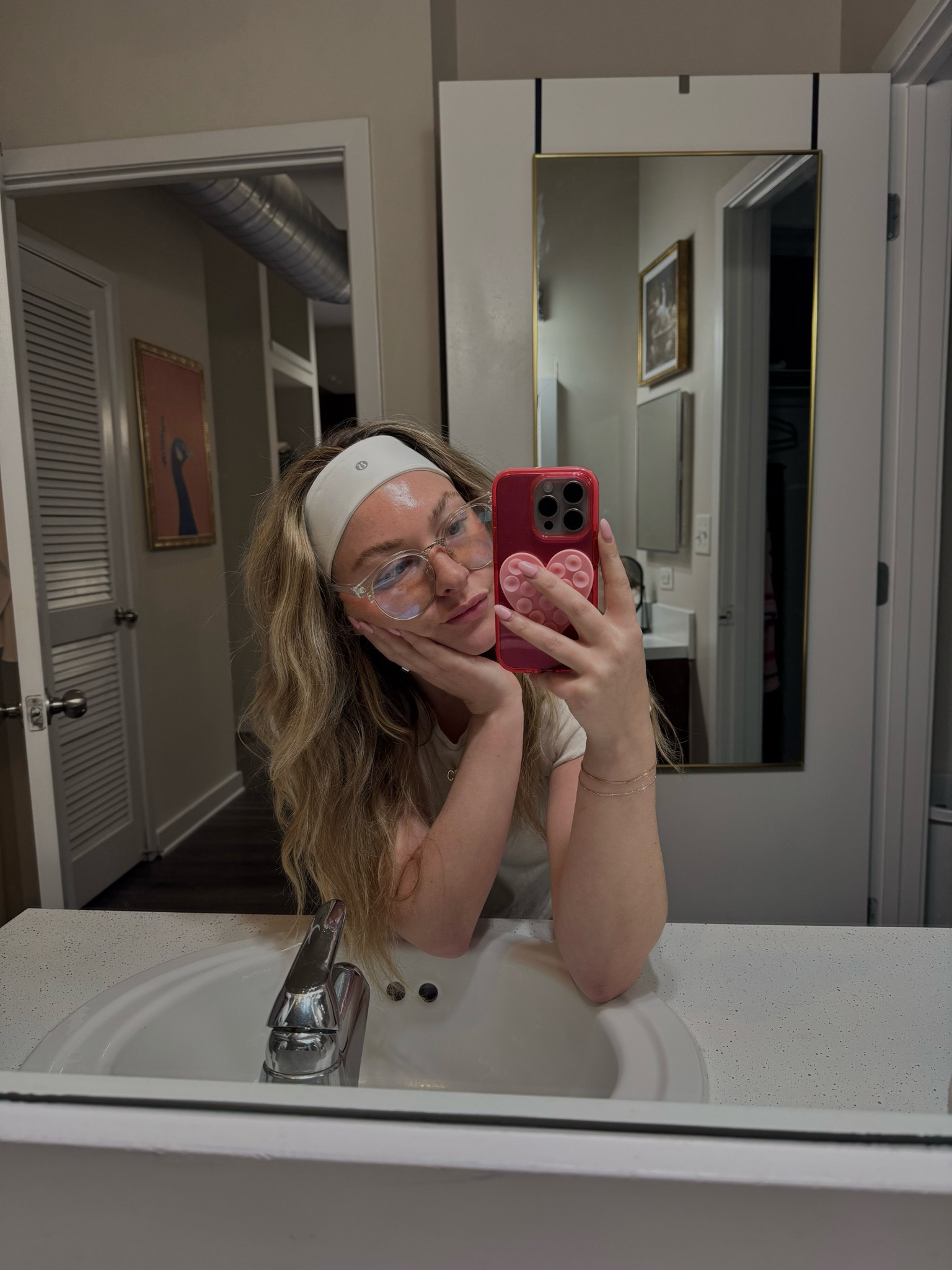 bury me in this Lulu headband 